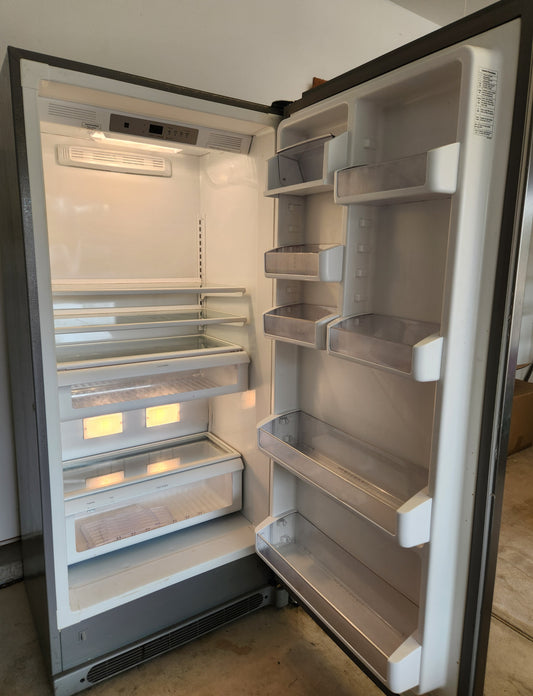 2018 Frigidaire Refrigerator